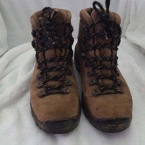 Women's EMS hiking boots